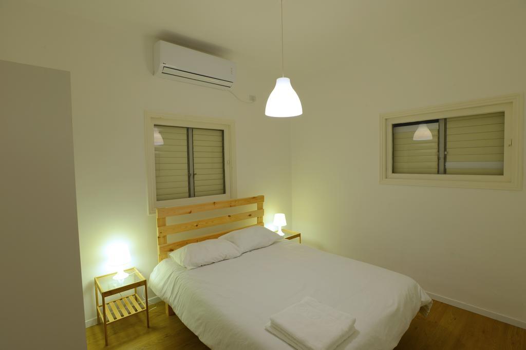 Haatzmaut Bat Yam Beach Ruang foto